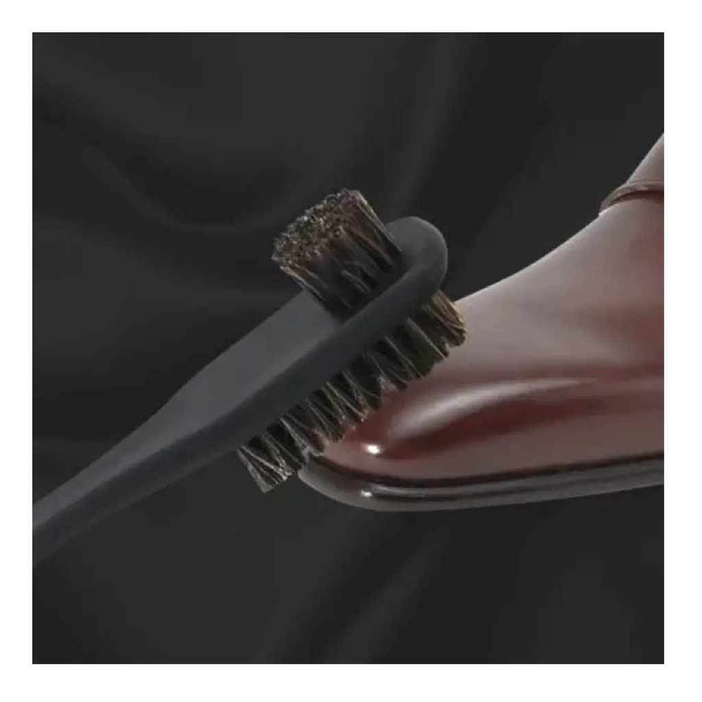 http://freshsshoe.com/cdn/shop/files/1pcThree-sidedFurBeltHandleShoePolishBrush-BlackBristleShoePolishBrushLeatherShoeCareBrush_1024x.png?v=1702357538