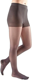 Mediven Sheer & Soft Women’s Pantyhose 20–30 mmHg Compression Stockings | VI, Standard | Natural — 8