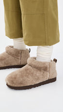UGG Women's Classic Ultra Mini Fluffed 10