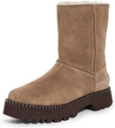 UGG womens Uptowner Short Boots 8