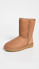 UGG Women's Classic Short II Boot – Chestnut — 3