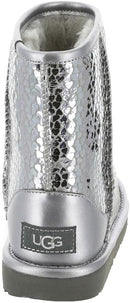 UGG Kids' T Classic II Gel Hearts Fashion Boot 6
