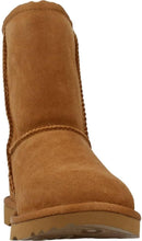 UGG Kids' Classic II 6