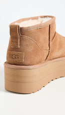 UGG Women's Classic Ultra Mini Platform Boot – Chestnut — 3
