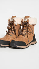 UGG Women's Adirondack III Boots 9