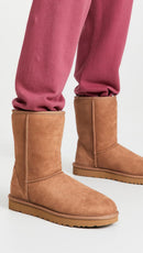 UGG Women's Classic Short II Boot – Chestnut — 2