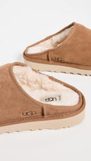 UGG Men's Classic Slip-On Slipper – Chestnut — 3