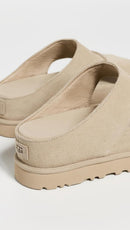 UGG Women's Goldenstar Hi Cutout Slide 11