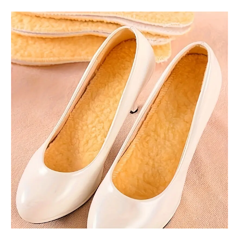 A Pair Of Warm Insoles Comfortable And Soft Shoe Inserts Winter Warm Accessories