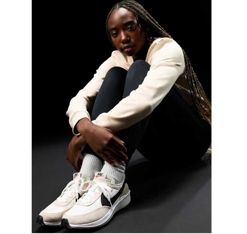 Nike Women's Waffle Debut Shoes