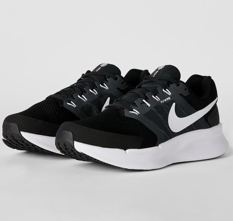 Nike Women's Run Swift 3 Sneaker