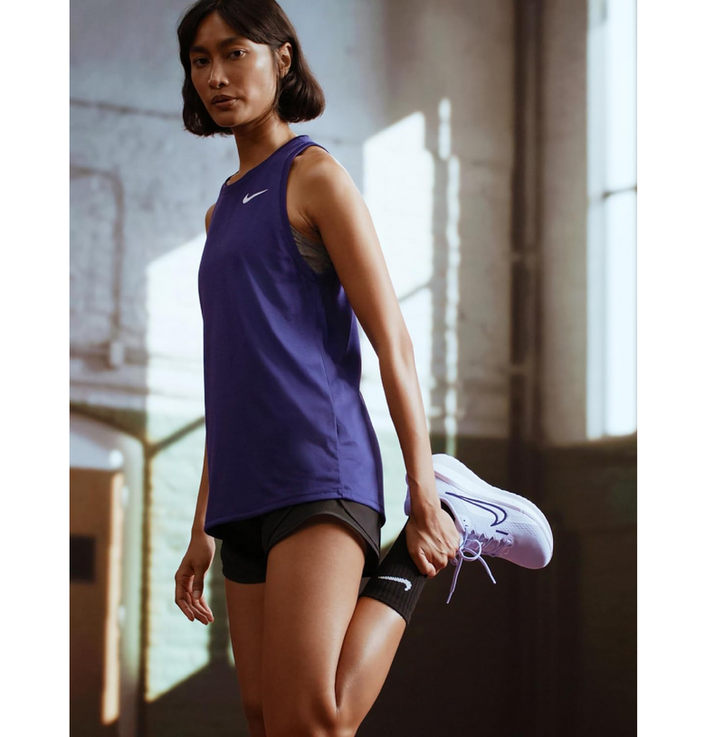 Nike Womens W Downshifter 13Sneaker