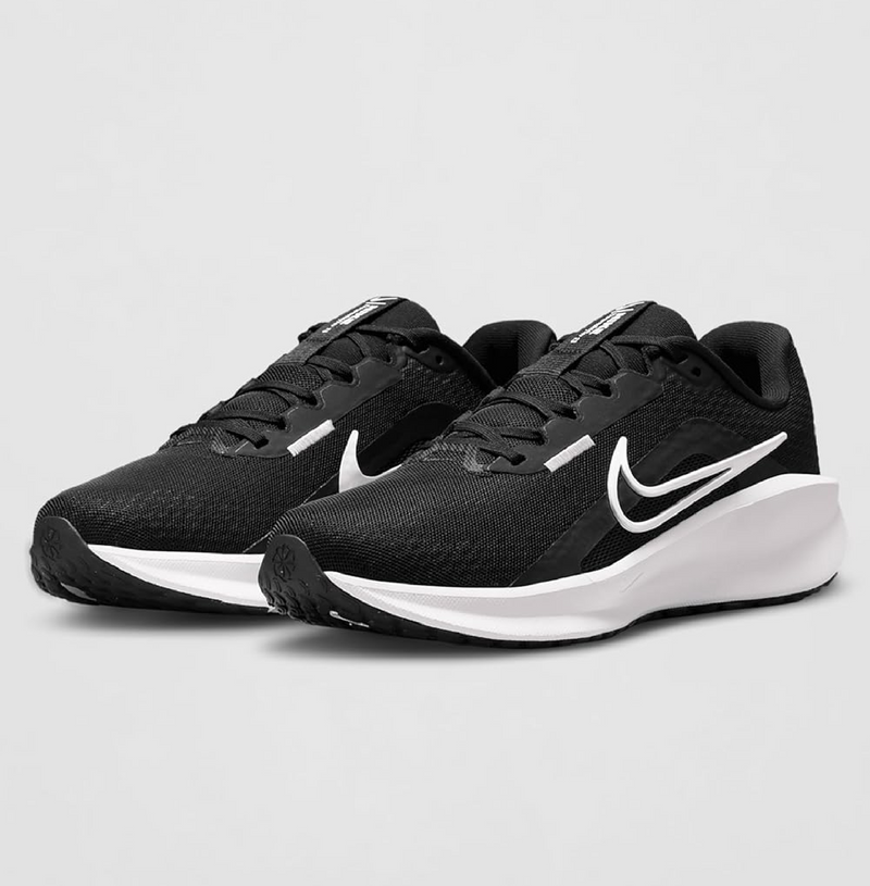 Nike Womens W Downshifter 13Sneaker