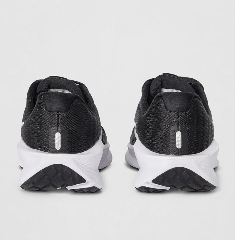 Nike Womens W Downshifter 13Sneaker