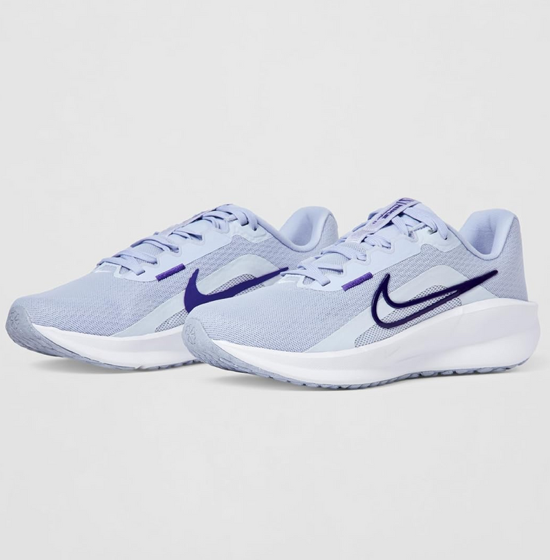 Nike Womens W Downshifter 13Sneaker