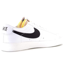 Nike Men's Blazer Low 77 Basketball Shoe