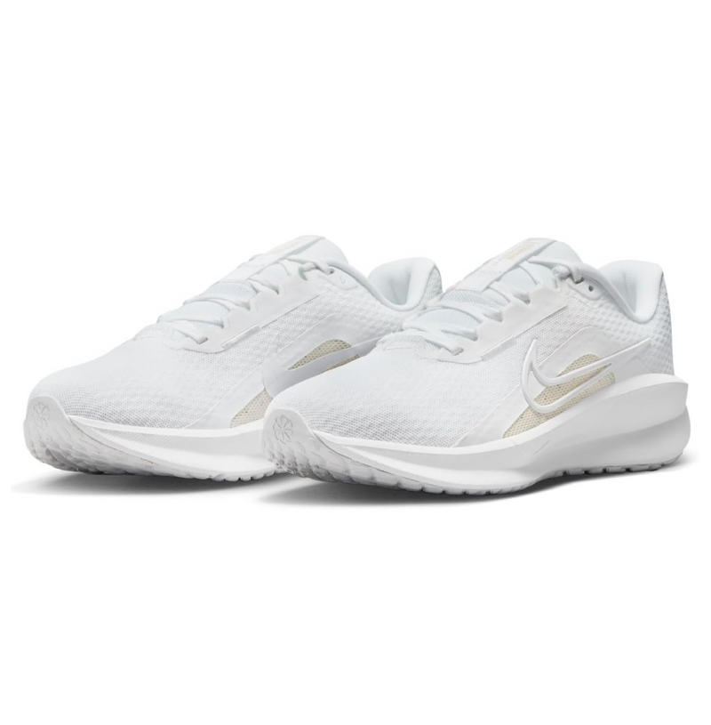 Nike Womens W Downshifter 13Sneaker