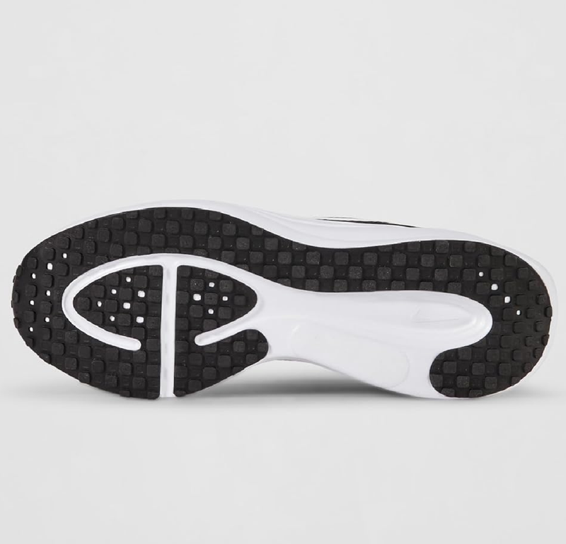 Nike Men's Revolution 8 Road Running Shoes