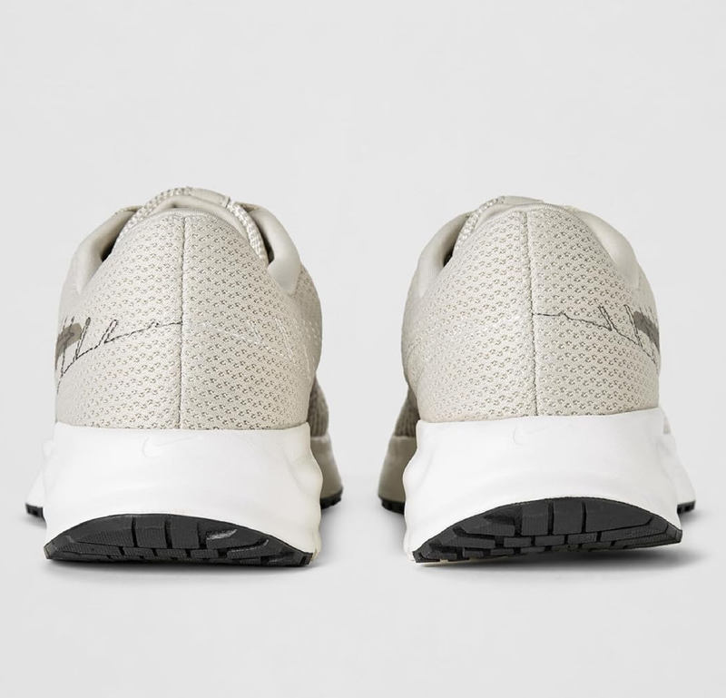 Nike Women's Run Defy Road Running Shoes