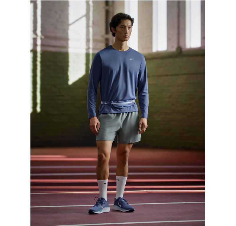 Nike Men's Quest 6 Running Shoes