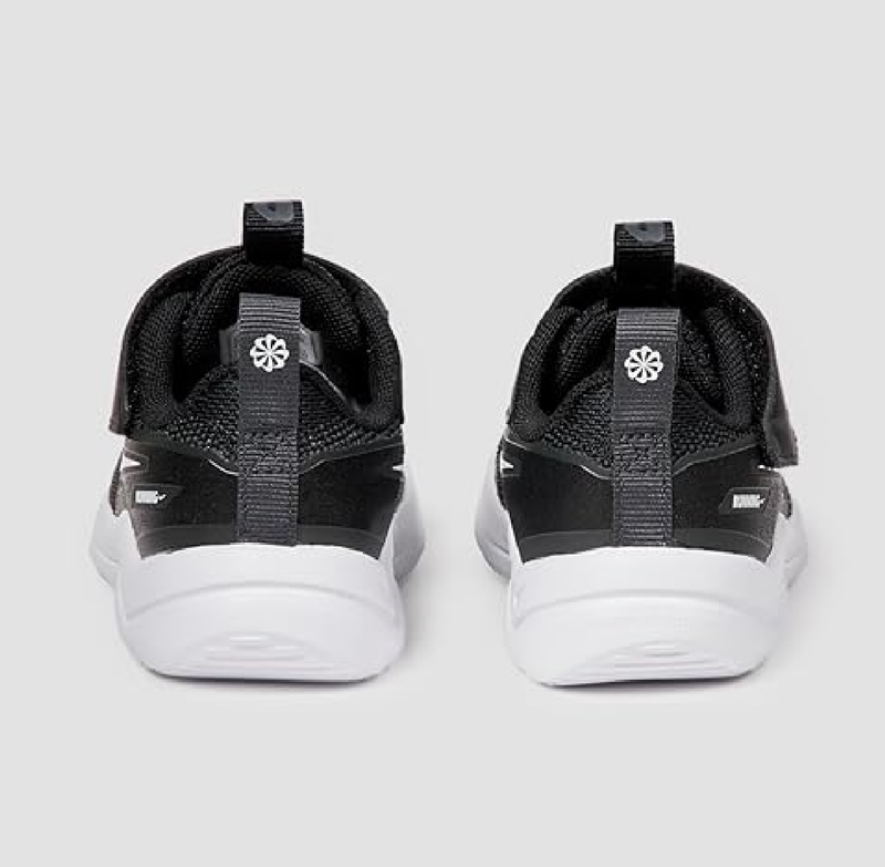 Nike Kids' Cosmic Runner Shoes