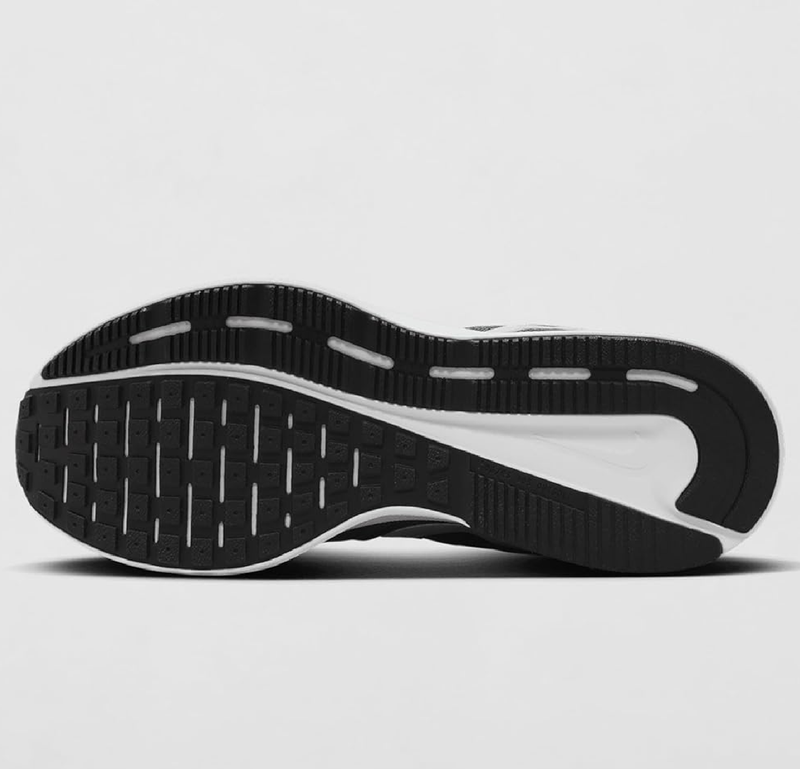 Nike Women's Run Swift 3 Sneaker