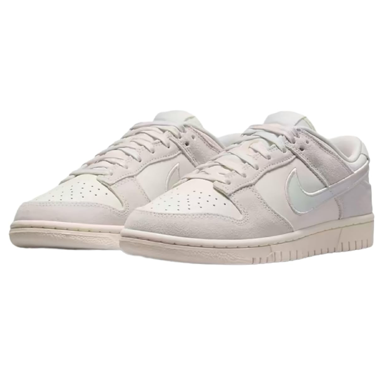 Nike Women's Dunk Low Sneaker