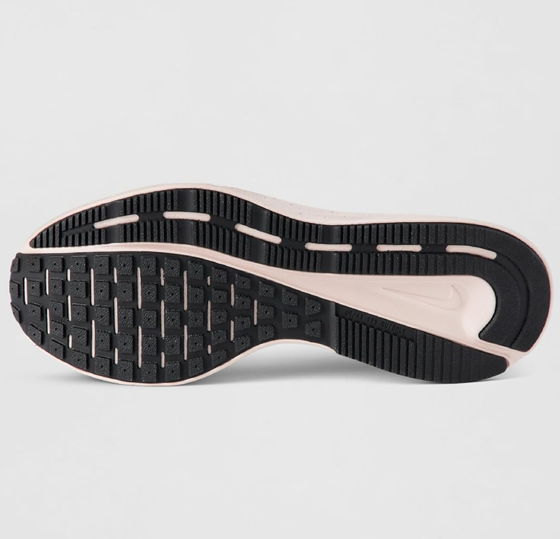 Nike Women's Run Swift 3 Sneaker