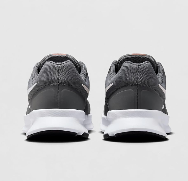 Nike Women's Run Swift 3 Sneaker