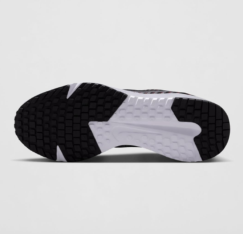 Nike Men's Run Defy Sneaker