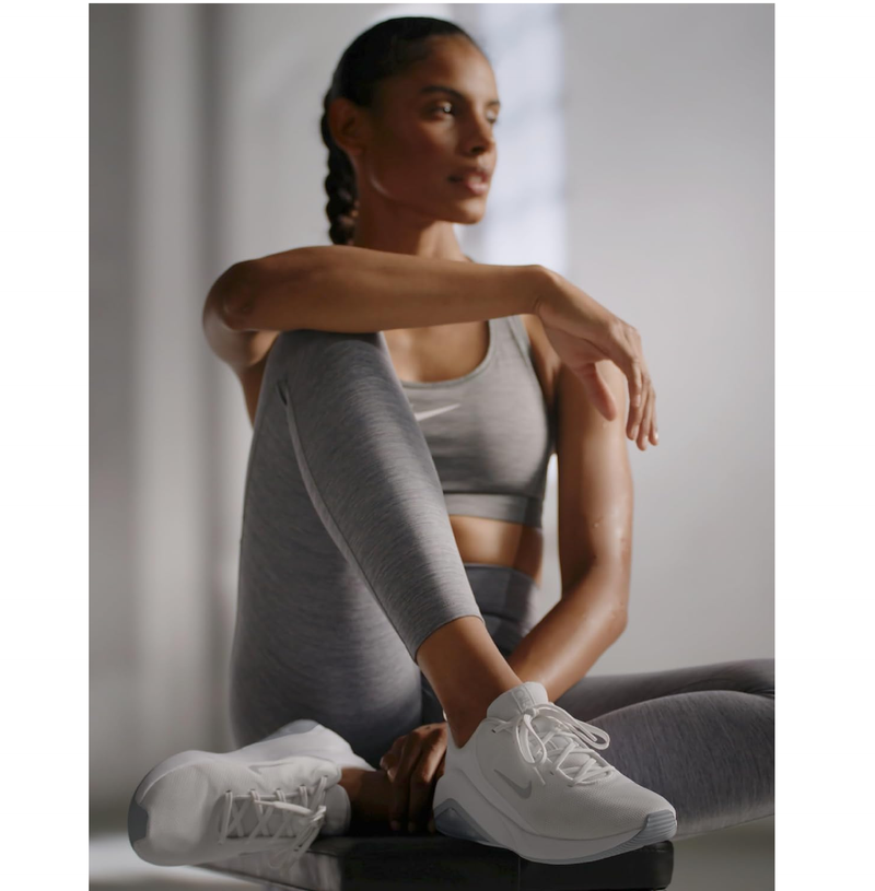 Nike Women's Bella 7 Training/Workout Shoes