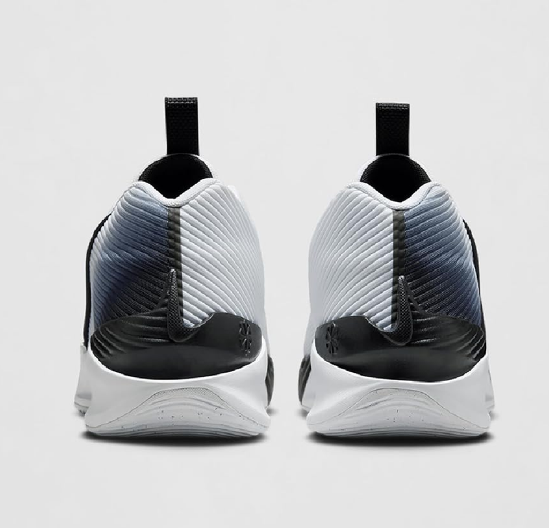 Nike Unisex Adult G.T. Jump Academy Basketball Shoes