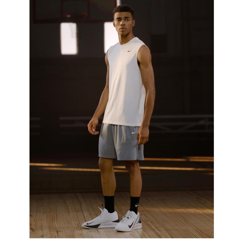 Nike Unisex Adult G.T. Jump Academy Basketball Shoes