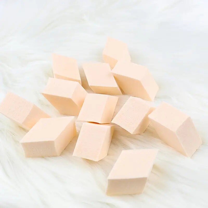 12PCS Mini Makeup Sponge Blenders Diamond Shape Cosmetic Beauty Sponge Cushion Puff Blending Applicator For Foundation Liquid Cream Powder