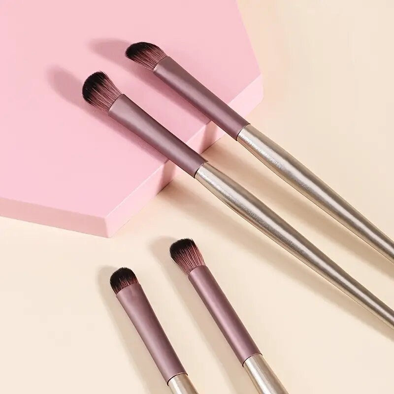 4pcs Makeup Brush Set With Wooden Handle Professional Eye Shadow Makeup Brush Kits Eyeshadow Eyeliner Blending Eyebrow Girls And Women
