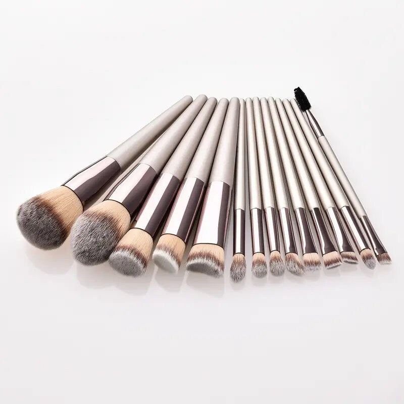 Makeup Brushes Set 14Pcs Professional Kabuki Brush Set Premium Synthetic Brush For Blush Powder Foundation Blending Concealers Eyebrow