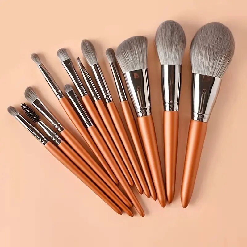 12Pcs Professional Makeup Brushes Set Concealers Foundation Blending Eye Shadow Blush Concealers Makeup Brush Kit