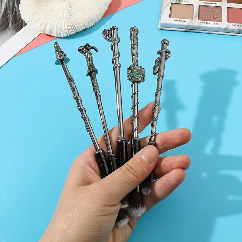 Makeup Brushes Set | 5pcs Wand Makeup Brush With Eyeshadow Brush Blush Concealer Fantasy Foundation Make Up Kit