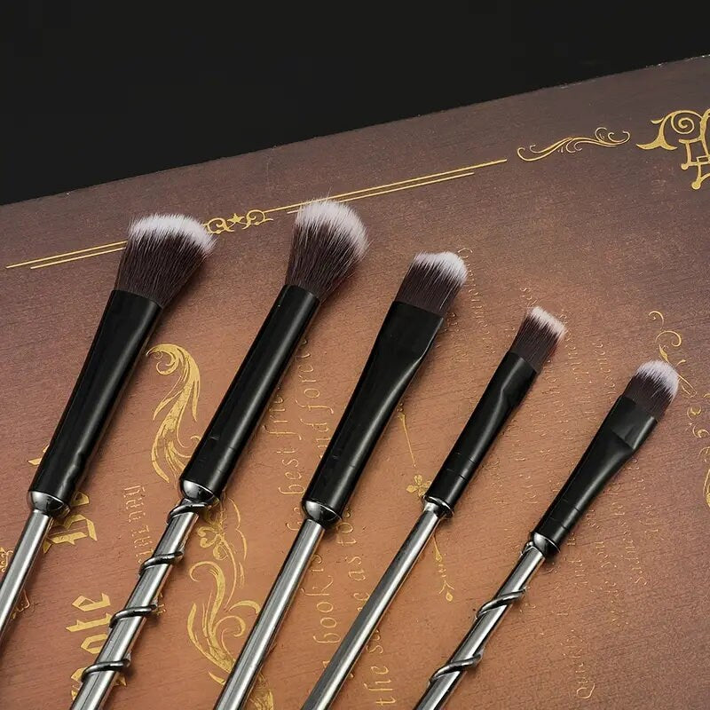 Makeup Brushes Set | 5pcs Wand Makeup Brush With Eyeshadow Brush Blush Concealer Fantasy Foundation Make Up Kit