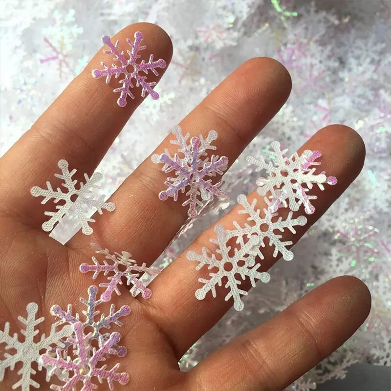 200pcs Snowflake Confetti Party Christmas Decoration Glitter Craft Sequin Accessories Makeup/Nail Art/Slime