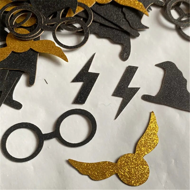 100pcs | Holiday Decoration | Halloween Party Supplies | Lightning Wings Magic Academy Black And Gold Sequins Confetti