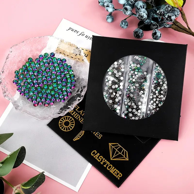 St.Patrick's Day Crystal Rhinestones Green Flame 2080 Pcs Nail Art Rhinestones Round Beads Flatback Glass For Nail Crafts Makeup Decorations