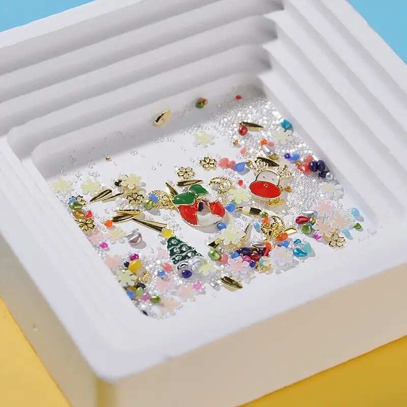 Christmas 3D Nail Art Rhinestones Studs Charms Kit | Deer Sweetheart Tree Mixed-style Nail Art Decoration