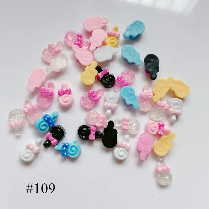 30 Pcs Nail Art Decorations Mixed Peplum Cartoon Candy Shaped Resin Accessory Nail Art Accessory 3D Accessory