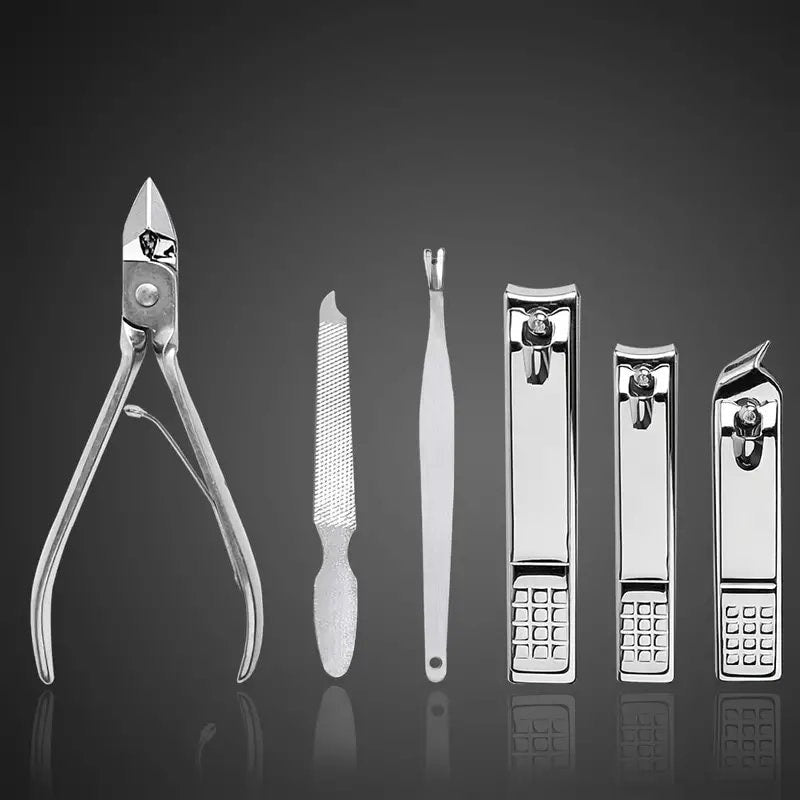 Manicure Set Nail Clippers Pedicure Kit | 18 Pieces Stainless Steel Manicure Kit Professional Grooming Kits | Nail Care Tools With Luxurious