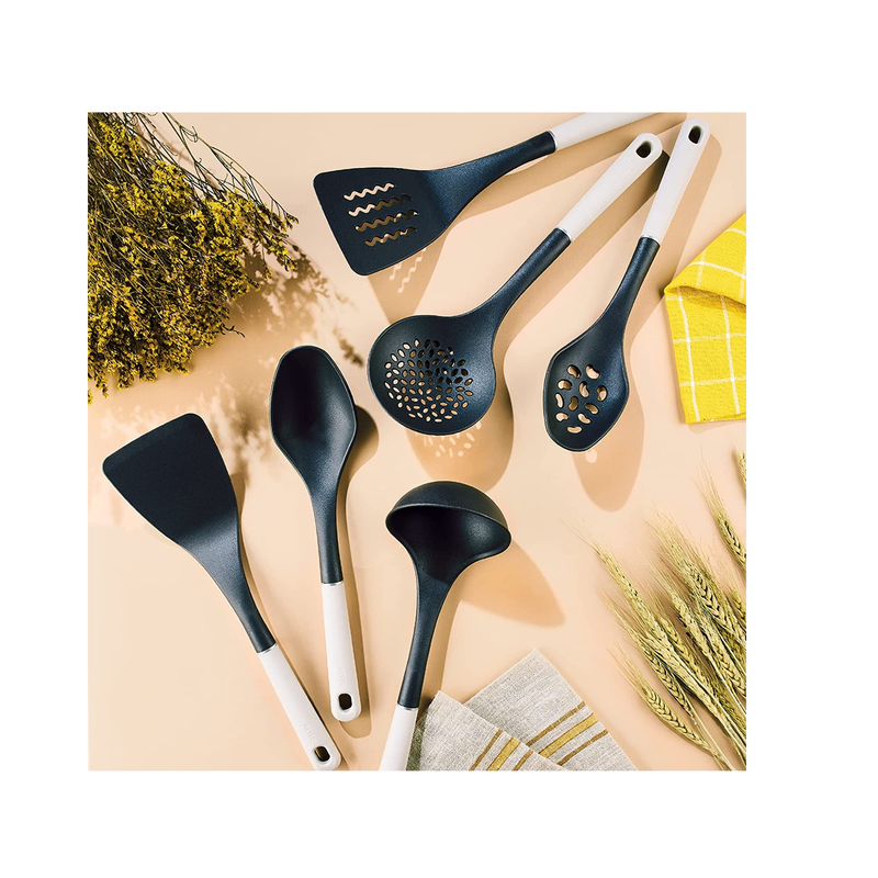 https://freshsshoe.com/cdn/shop/products/MeyerEverydayNylonTools6-PieceCookwareSet9999_800x.png?v=1655142499