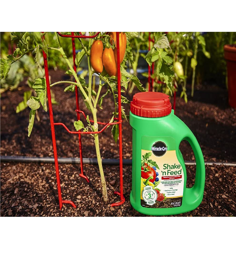 Miracle-Gro Shake 'N Feed Tomato Plant Food