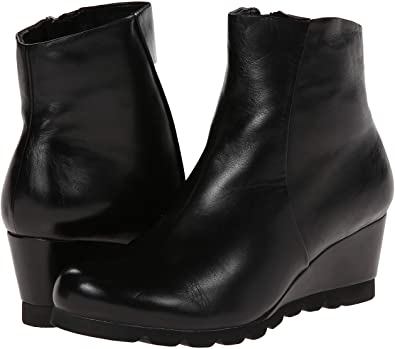 SpringStep-Women_sRavelBoot-ColorBlack7.jpg