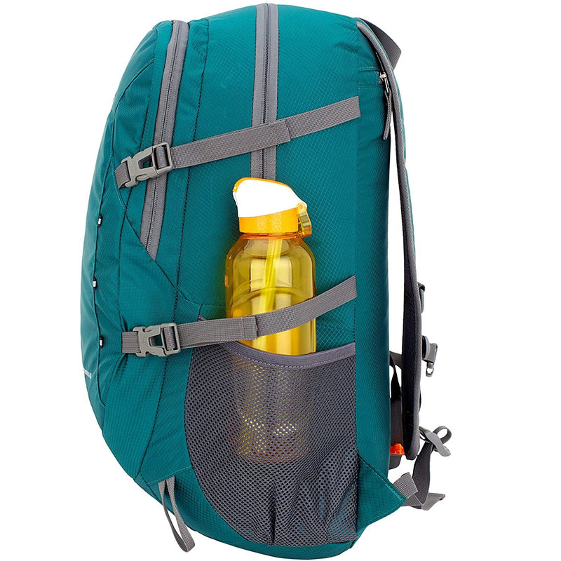 VenturePal40LLightweightPackableTravelHikingBackpackDaypack-A1-green4.jpg